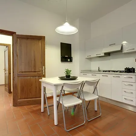 Oche Apartment *